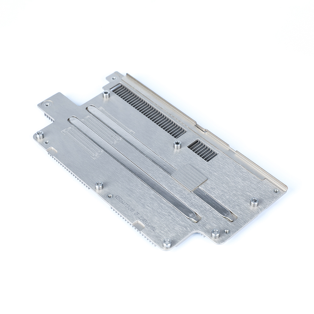 Aluminum extruded heat sink + heat pipe radiator module